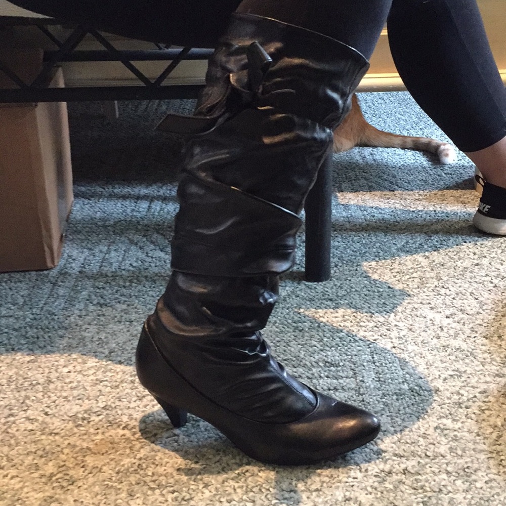 Black Boots